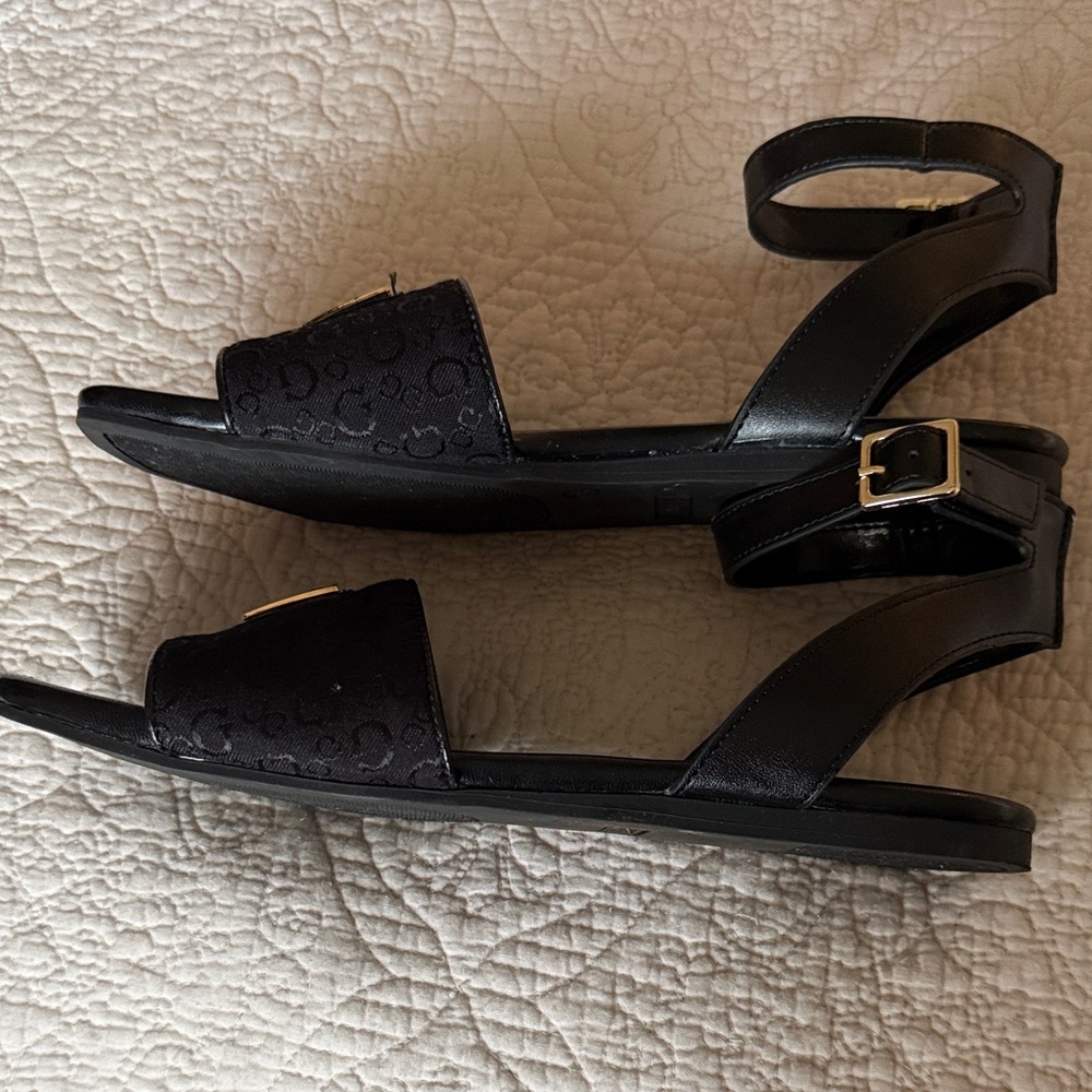 GUESS Women's Hazens Black logo Sandals size 9 - Picture 5 of 8